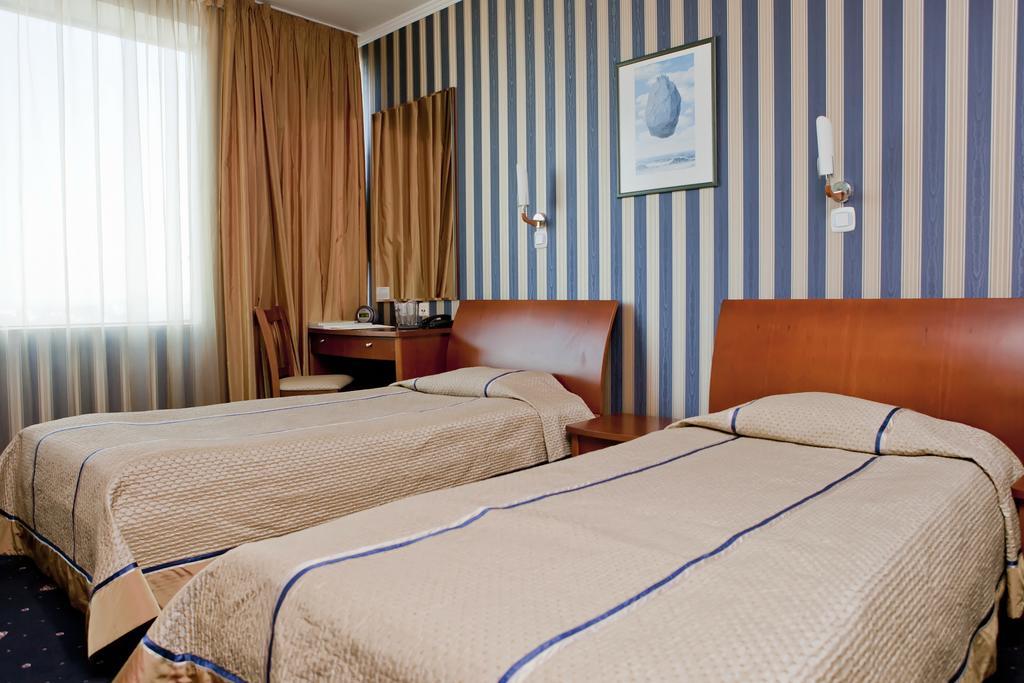Standard Room,109258602:JPEG